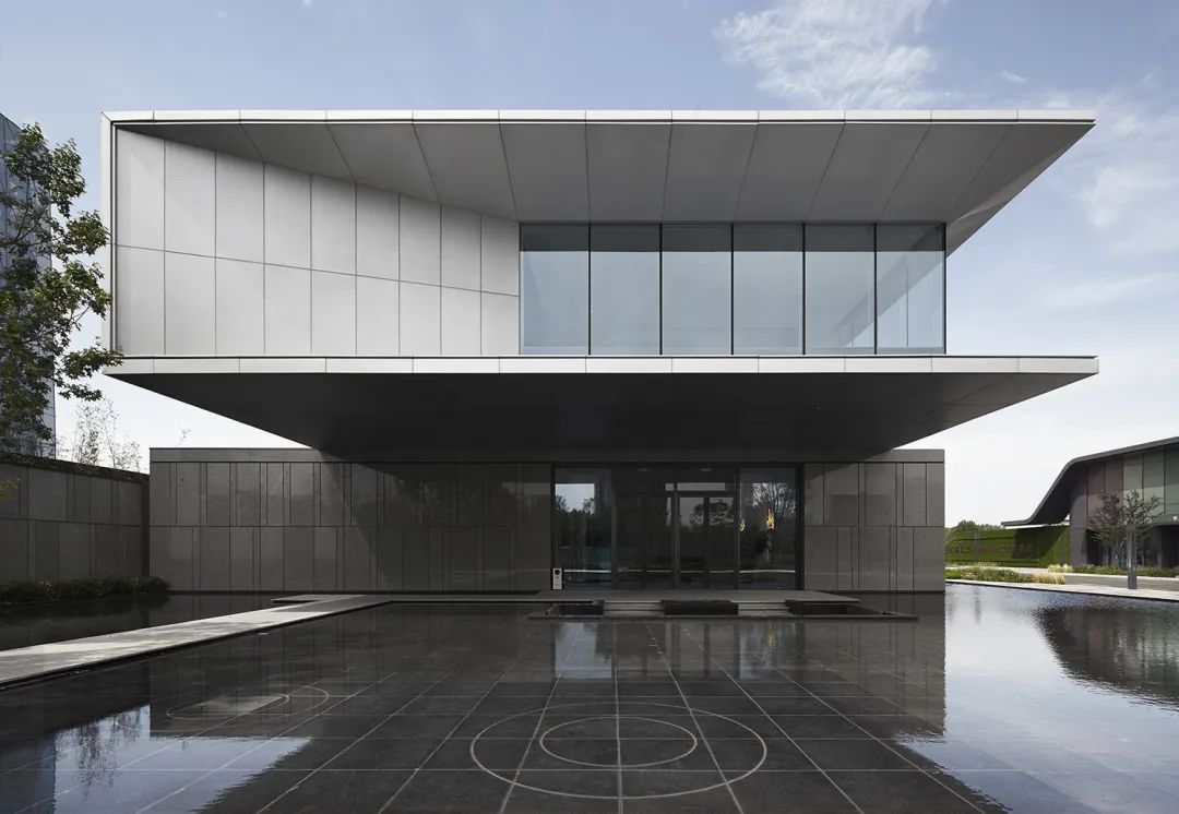 鋁板的應用、施工工藝 —— 精品示范區(qū)的設計